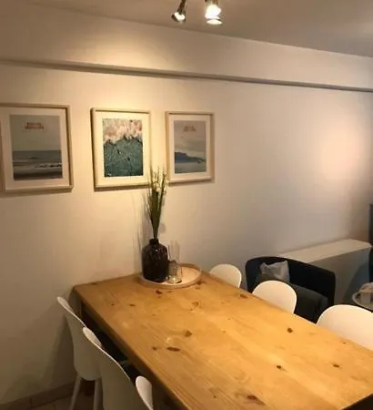 Cozy 2 Bedroom With Swimming Pool T53 Apartman *