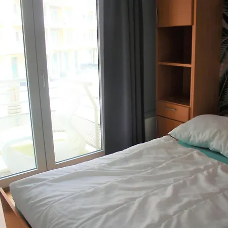 Cozy 2 Bedroom With Swimming Pool T53 Apartman *