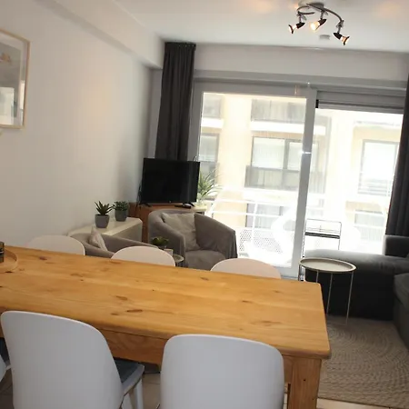 Cozy 2 Bedroom With Swimming Pool T53 Apartman