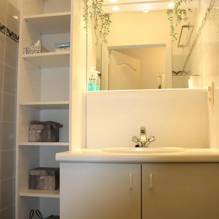 Cozy 2 Bedroom With Swimming Pool T53 Ostende